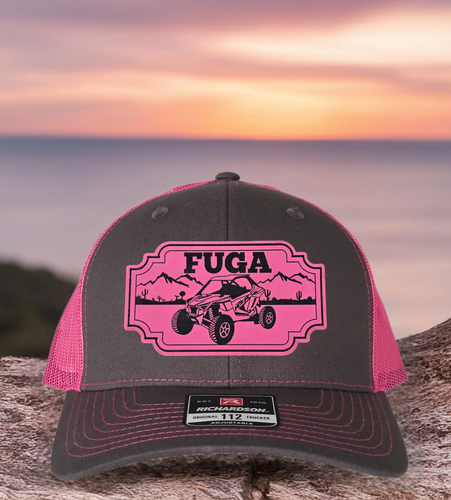 FUGA HAT Pre-curved bill Charcoal/ Pink